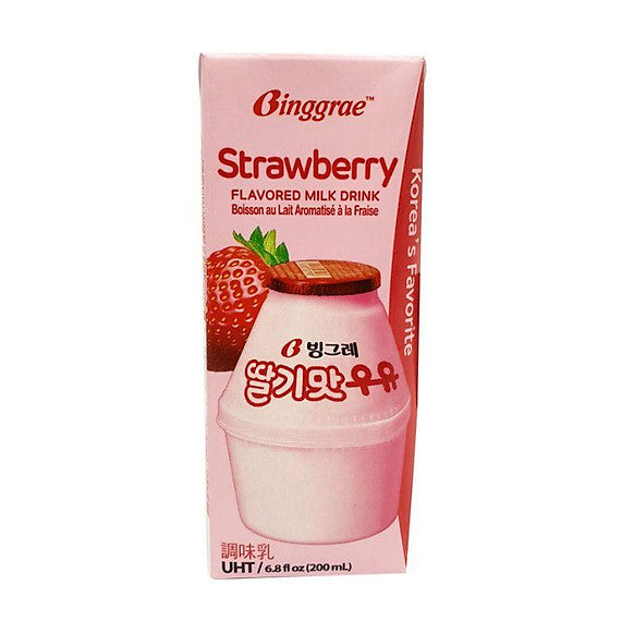 Binggrae Strawberry Flavoured Milk Drink, 200mL